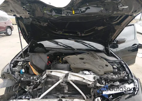 2022 BMW 330I z USA, uszkodzony, nr VIN 3MW5R1J00N8C40417